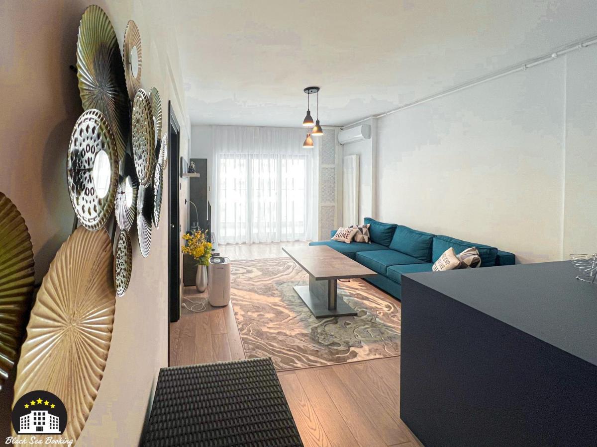 9 Rev Mamaia Exterior foto